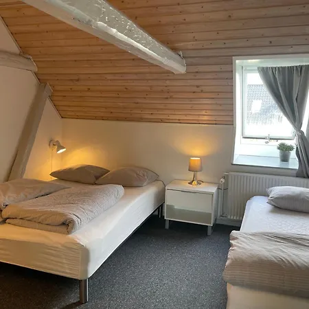 Landligt Ophold Pa Midtgard